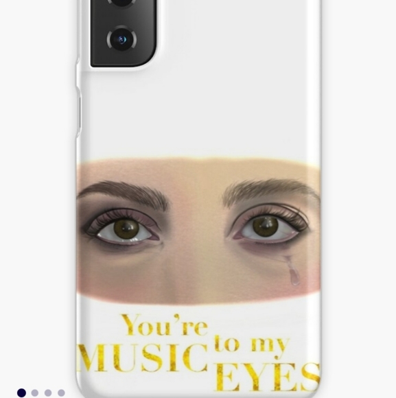 Art on tshirts, pillows, phone cases, etc. - Picture 8 of 9